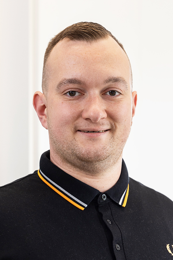 Fabian Dölves