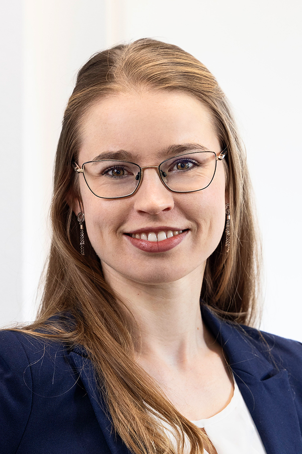 Annika Wolf 